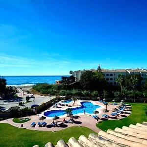 Appartement At Club Playa Real, Marbella